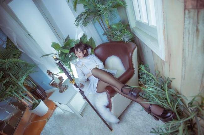 Cosplay福利/碧蓝航线 高雄獒 御姐黑丝美腿 Cn：nino家的橘子