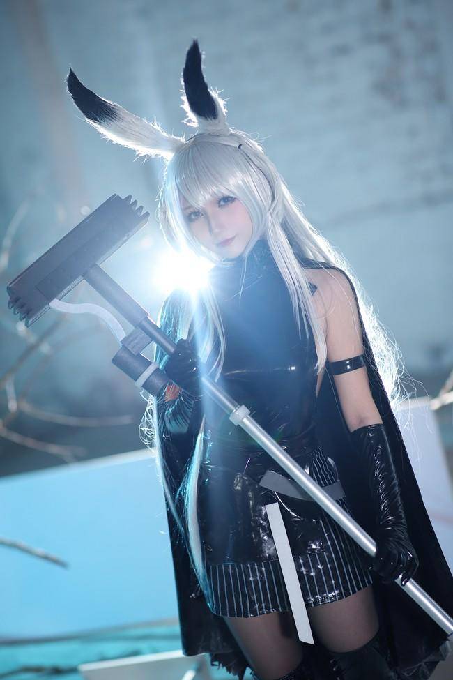 Cosplay福利/明日方舟 暴行cosplay Cn：兔哥w