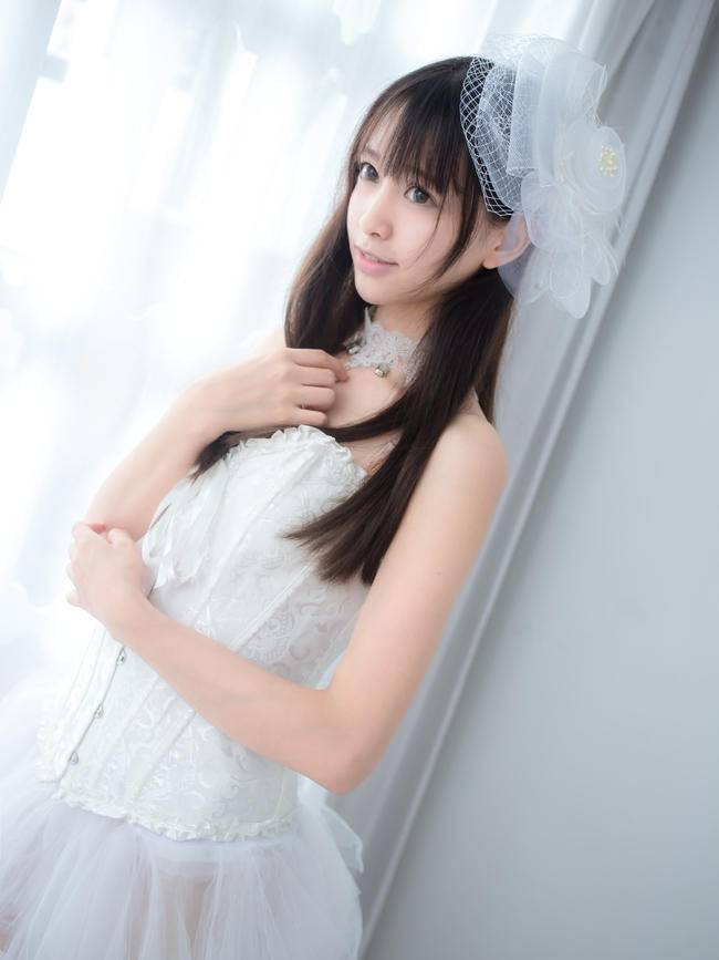 Cosplay福利/韩国第一美女yurisa也有人cos了