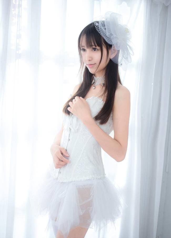 Cosplay福利/韩国第一美女yurisa也有人cos了