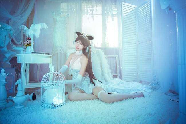 Cosplay福利/爱宕犬白丝绝对领域 Cn：阿八八八w