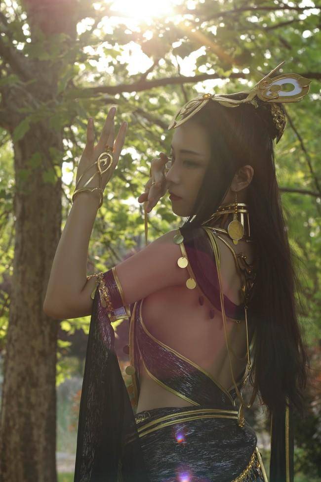 Cosplay福利/剑网3 Cn：马猴烧酒黑喵喵