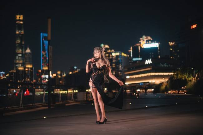 Cosplay福利/明日方舟 角色：黑 Cn：樱岛嗷一