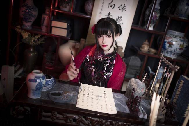 Cosplay福利/黑塔利亚 王秋雁cosplay Cn：酒心绵糖