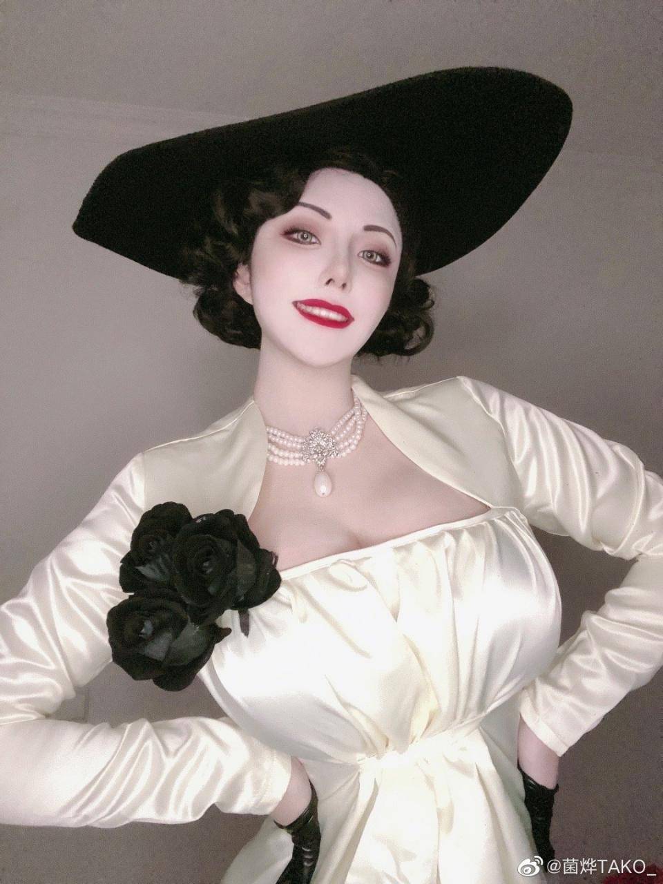 Cosplay福利/阿琪娜·迪米特雷斯库cos