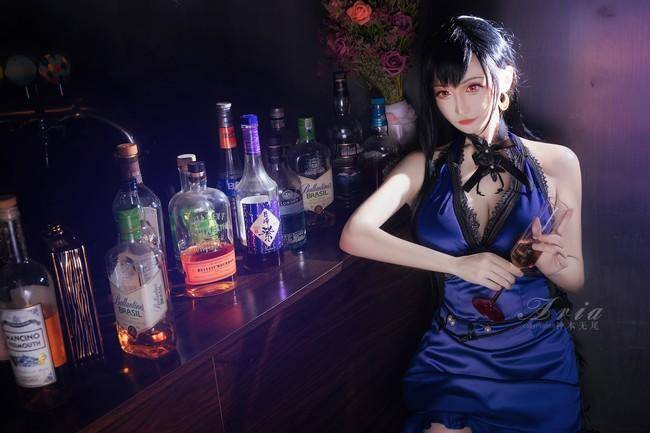 Cosplay福利/蒂法 御姐礼服 Cn：神本无尾