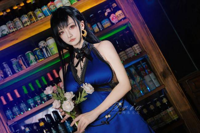 Cosplay福利/蒂法 御姐礼服 Cn：神本无尾