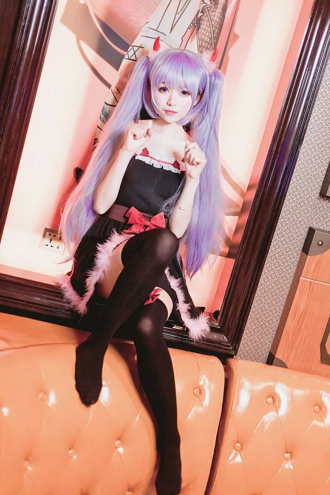 Cosplay福利/黑丝绝对领域双马尾少女 newgame 凉风青叶COSPLAY美图欣赏 cn:卷儿