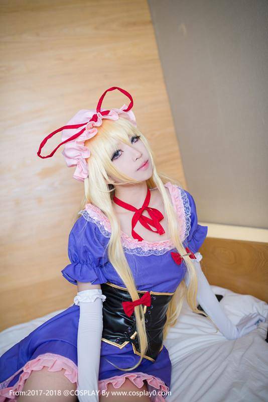 Cosplay福利/青青子Cosplay东方Project八云紫白丝萝莉私房写真福利