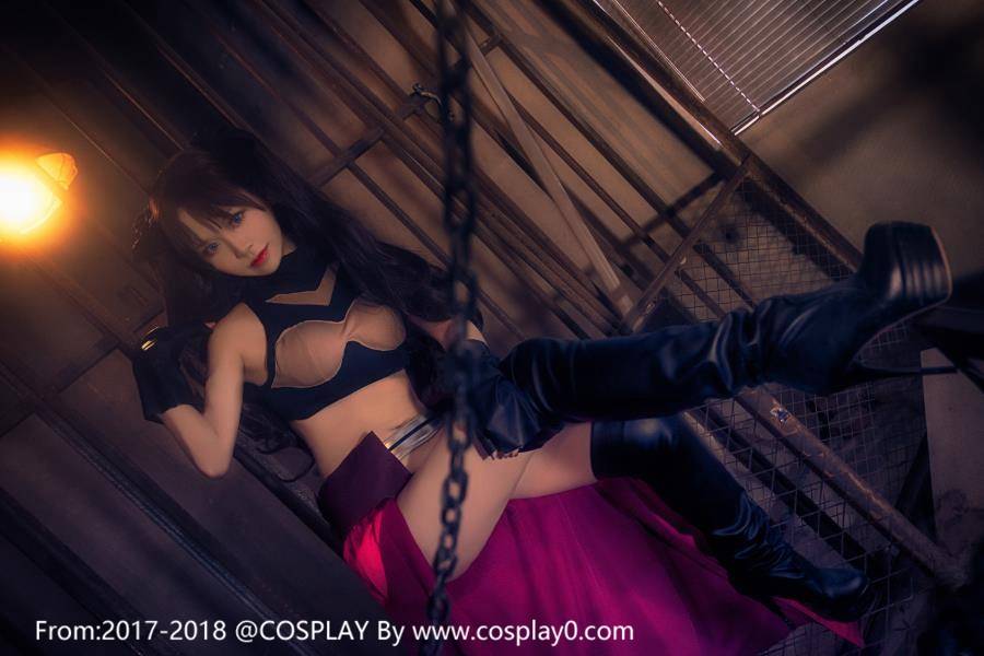 Cosplay福利/Fate远坂凛Cosplay双马尾萝莉美腿诱惑福利图片