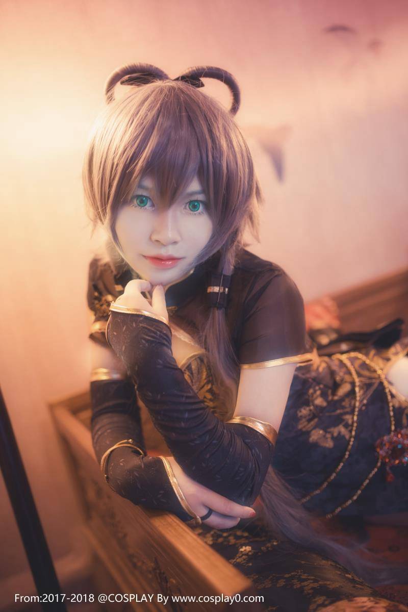 Cosplay福利/汐颜玲Cosplay金丝雀洛天依黑丝萝莉福利图片