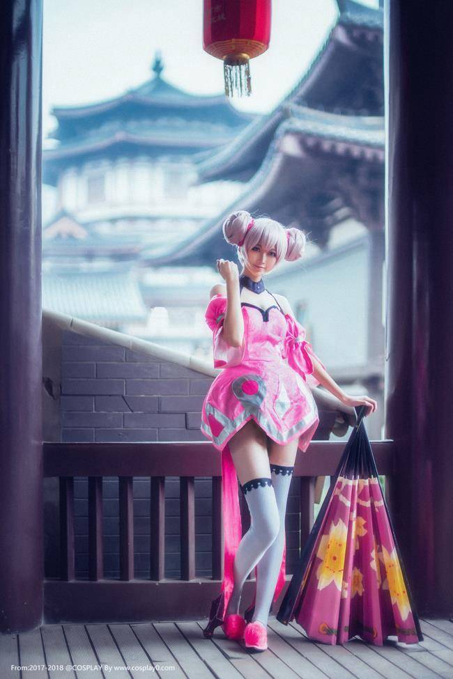 Cosplay福利/王者荣耀小乔白丝萝莉美腿Cosplay福利图片
