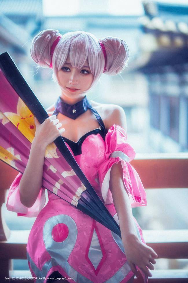 Cosplay福利/王者荣耀小乔白丝萝莉美腿Cosplay福利图片