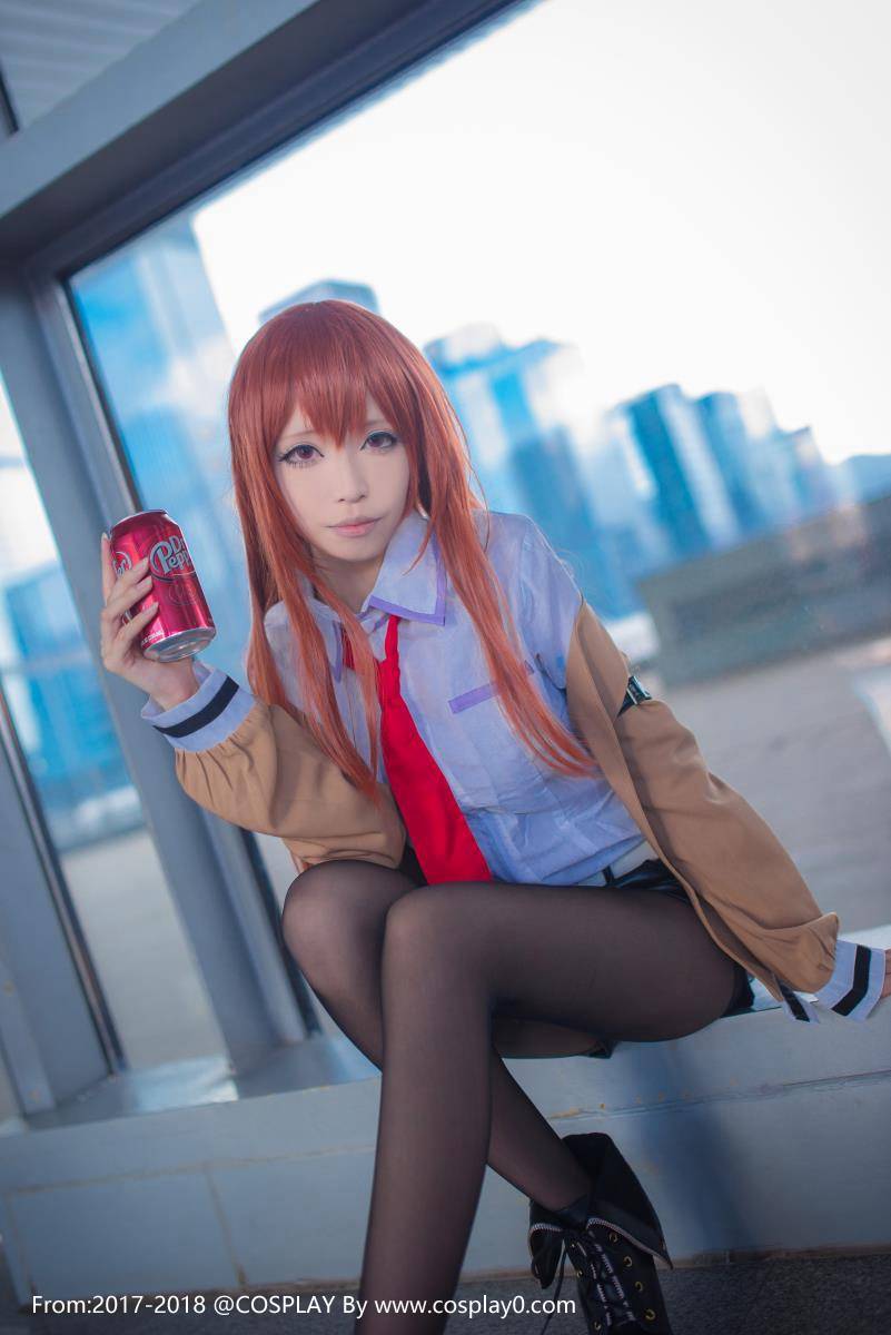 Cosplay福利/青青子Cosplay命运石之门牧濑红莉栖黑丝美腿福利图