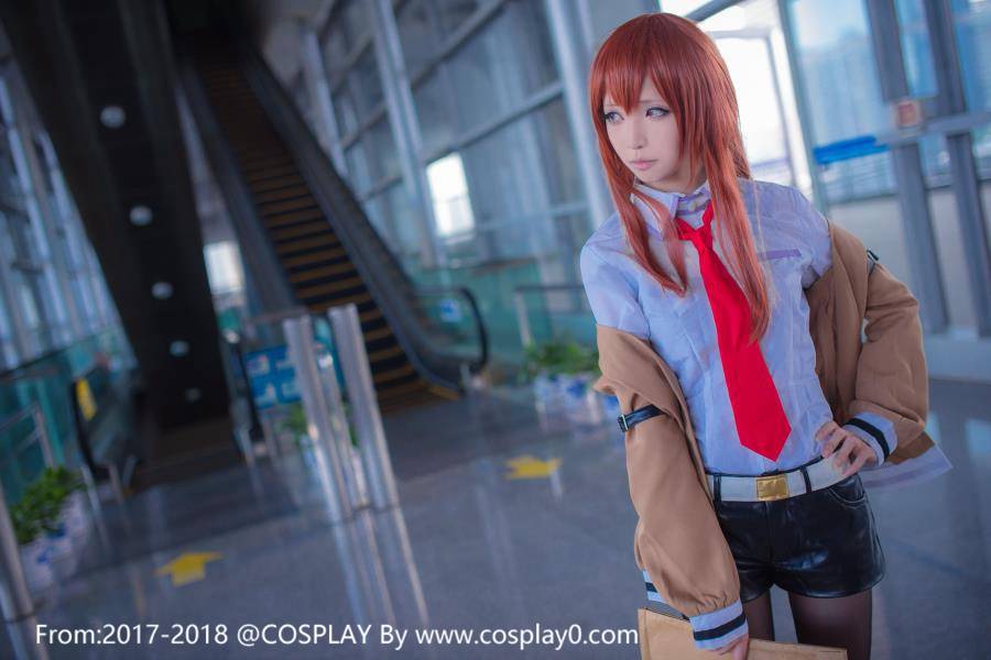 Cosplay福利/青青子Cosplay命运石之门牧濑红莉栖黑丝美腿福利图