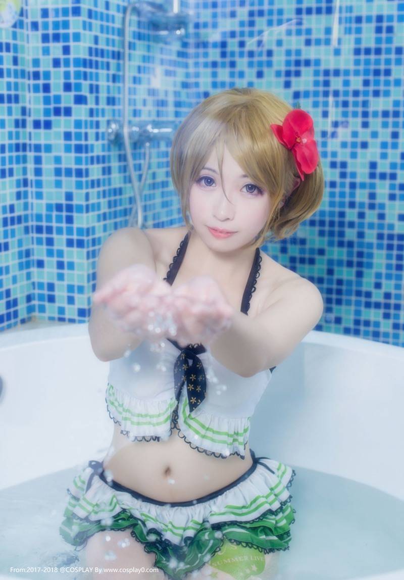 Cosplay福利/lovelive小泉花阳水着泳装无圣光cosplay福利图