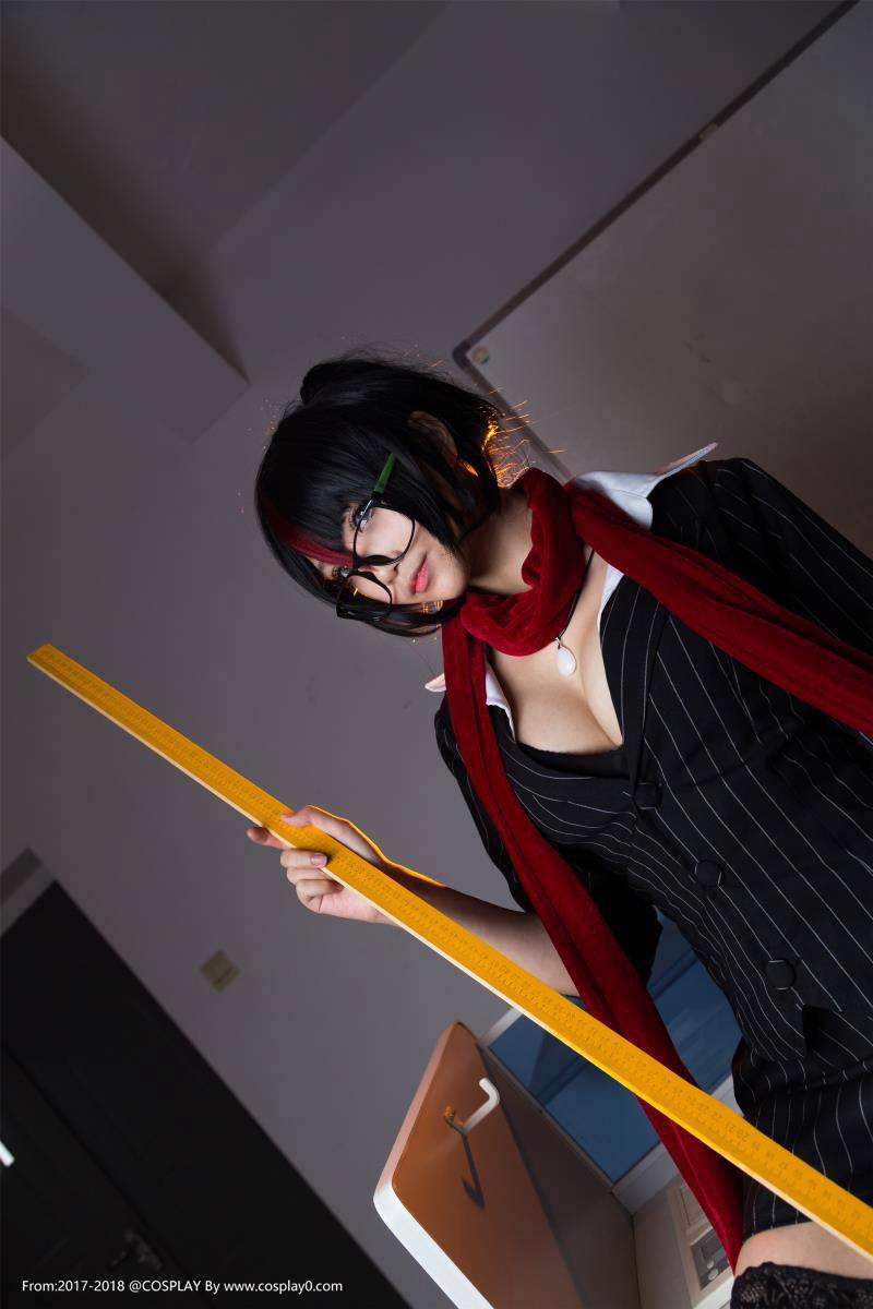 Cosplay福利/巨乳美女啾小妍SAMA无双剑姬菲奥娜制服黑丝Cosplay福利