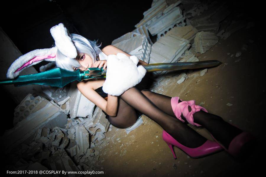 Cosplay福利/英雄联盟啾小妍SAMA锐雯兔女郎黑丝诱惑Cosplay福利