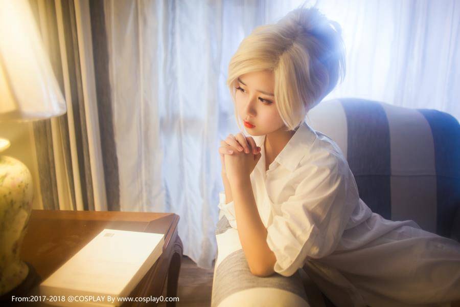 Cosplay福利/御姐萌芽儿守望先锋天使内衣诱惑Cosplay福利