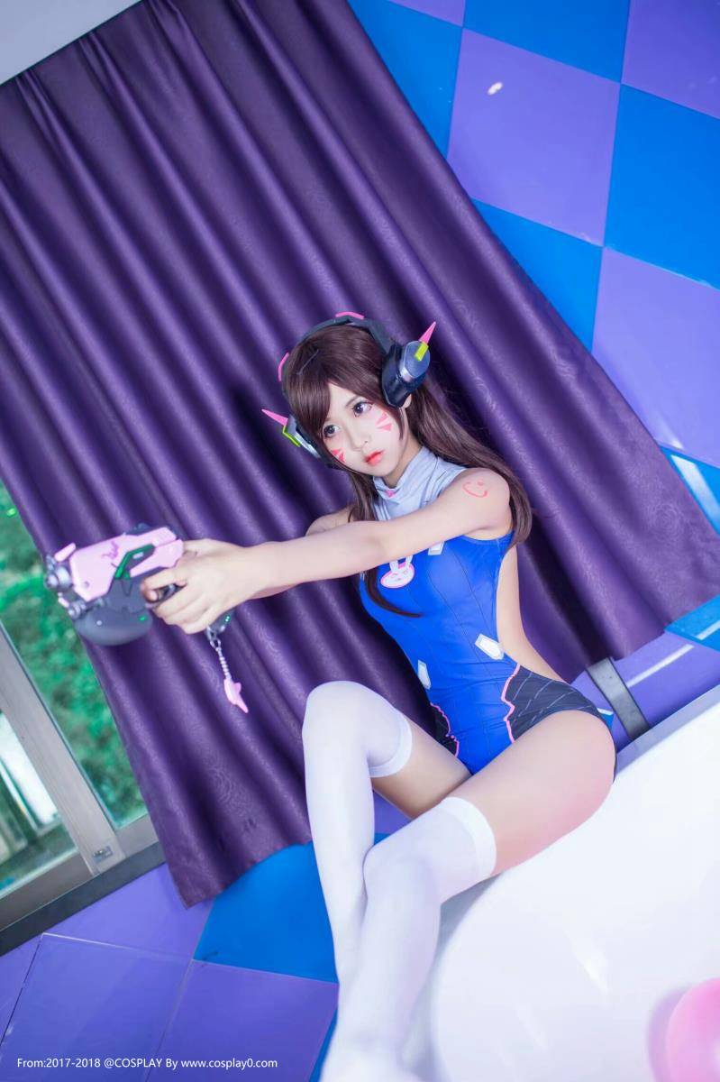 Cosplay福利/萌芽儿Cos守望先锋D.va同人白丝萝莉死库水福利