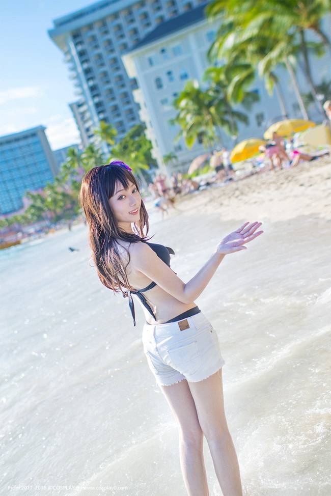 Cosplay福利/清纯爆乳翘臀美女比基尼无圣光Cosplay福利图片