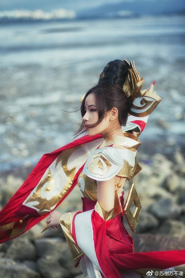 Cosplay福利/性感美女扮演王者荣耀武则天Cosplay古风图片