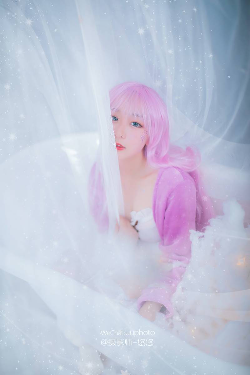 Cosplay福利/粉嫩美少女扮演neko猫雨乃雅日Cosplay美图赏析