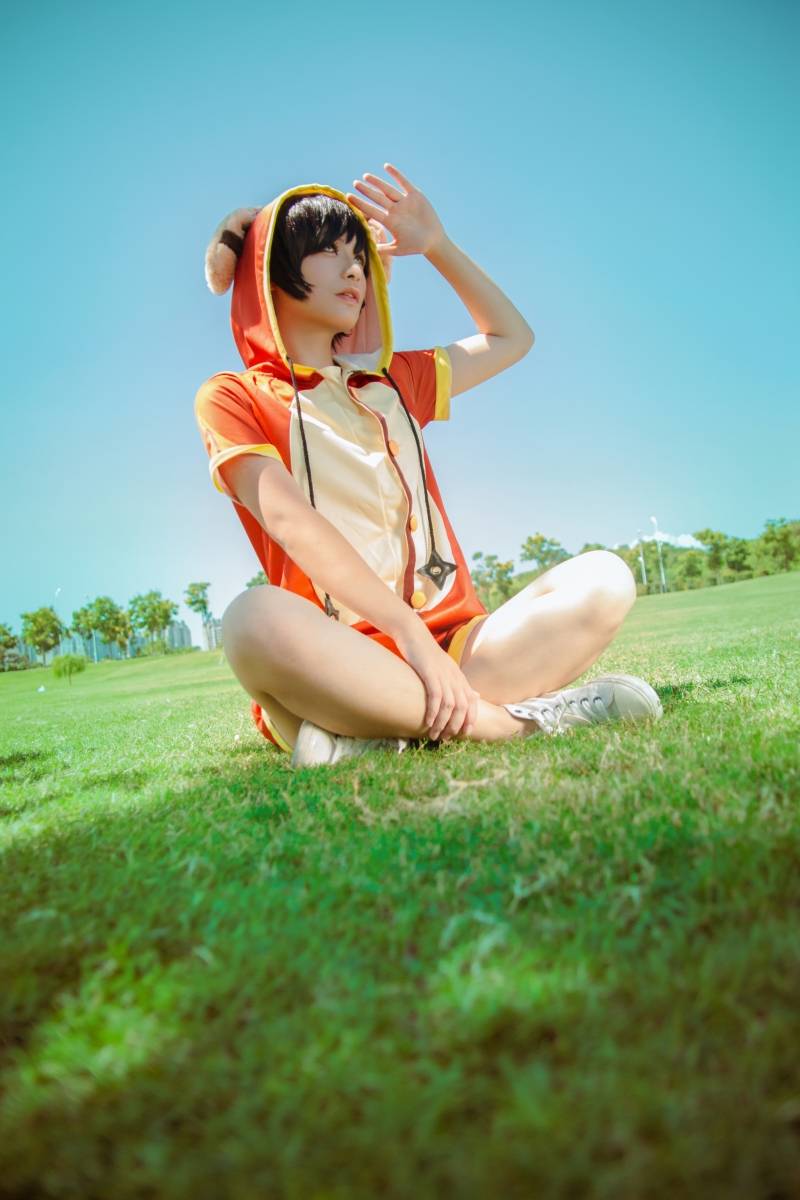 Cosplay福利/可爱正太小萝莉王者荣耀李元芳居家服Cosplay图片