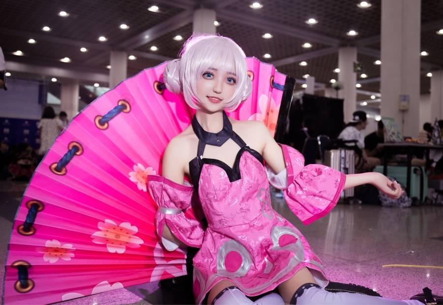 Cosplay福利/漫展萌妹子Cosplay王者荣耀女英雄小乔萝莉图片