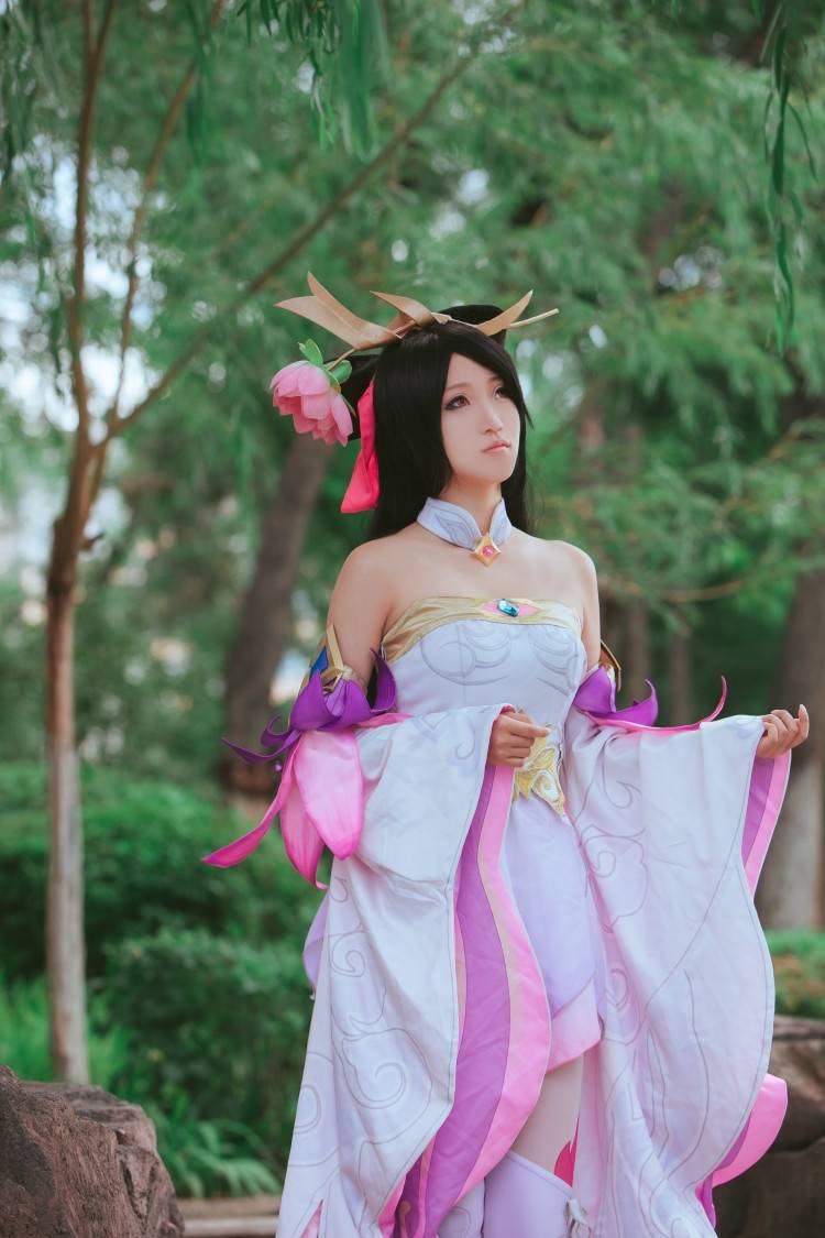 Cosplay福利/王者荣耀Cos女英雄貂蝉古风美女高清写真图片
