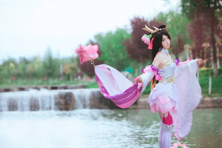 Cosplay福利/王者荣耀Cos女英雄貂蝉古风美女高清写真图片