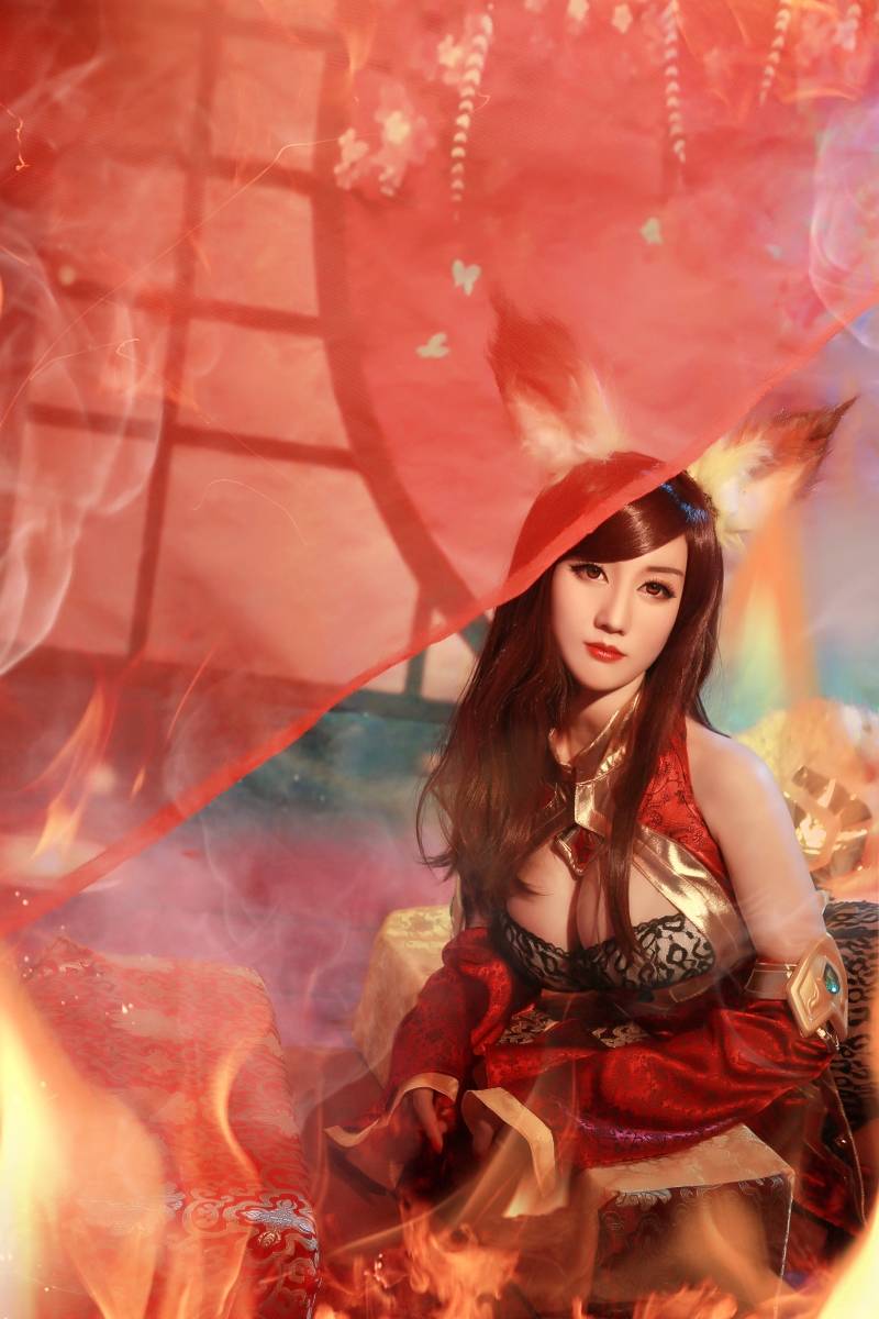 Cosplay福利/兽耳巨乳美女王者荣耀妲己少女阿狸Cosplay福利番号