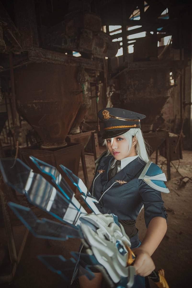 Cosplay福利/王者荣耀女版诸葛亮制服诱惑黑丝Cosplay福利