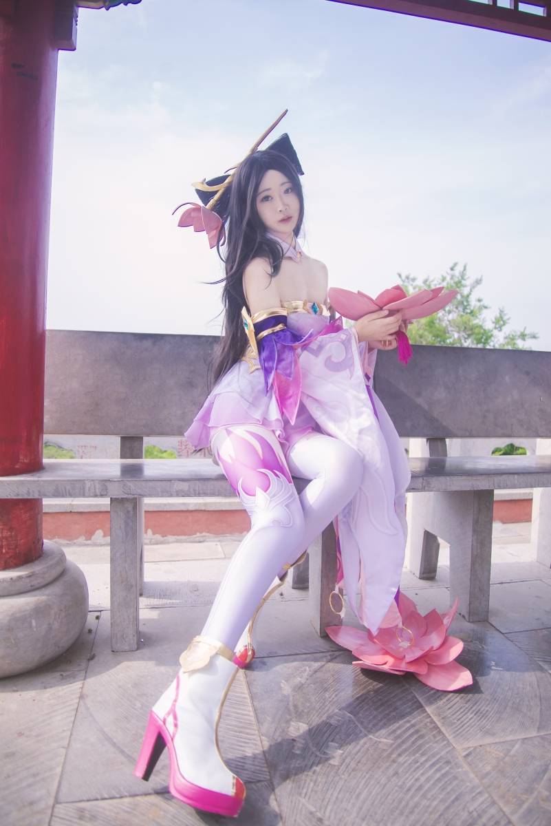 Cosplay福利/清纯美女Cosplay王者荣舞姬貂蝉白丝福利图片