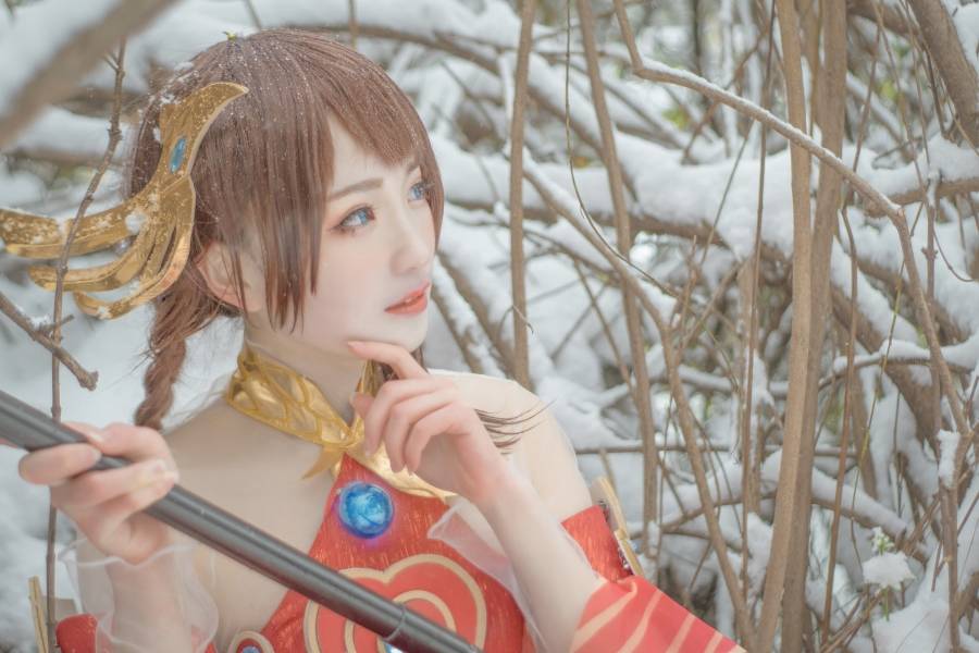 Cosplay福利/[足控福利]王者荣耀沧海之矅大乔裸足cosplay福利