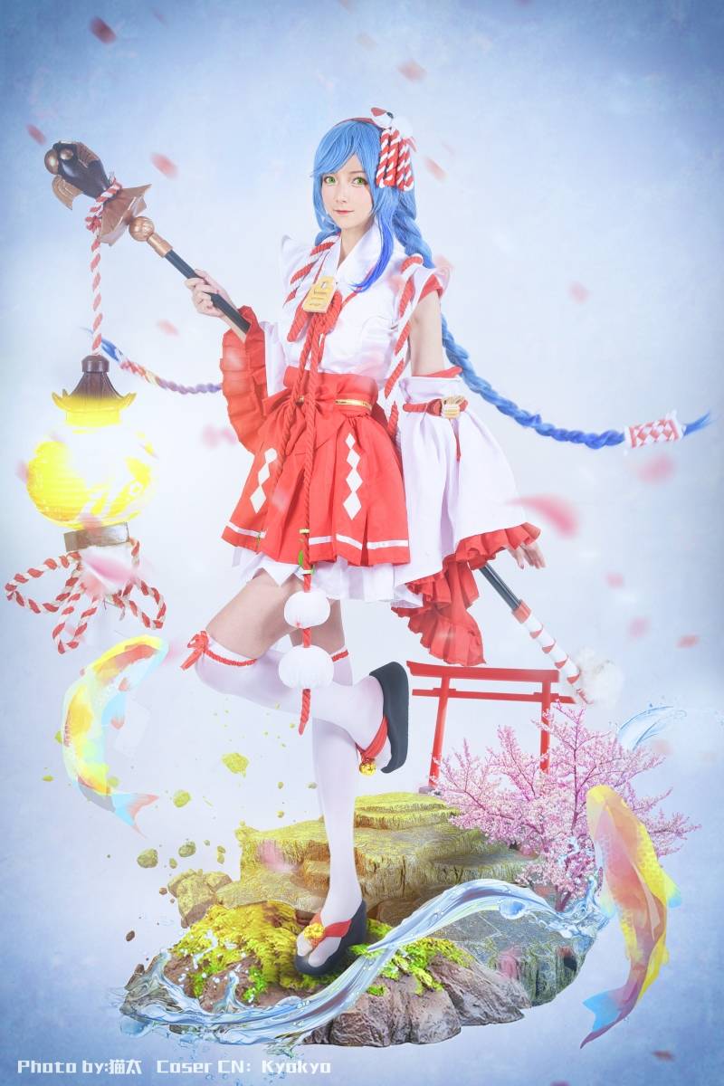Cosplay福利/绝对领域福利白丝王者荣耀大乔美腿诱惑Cosplay番号