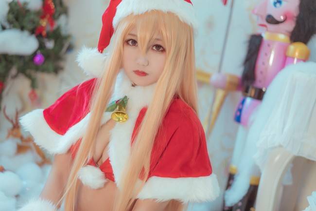 Cosplay福利/四月亖Cos干物妹小埋土间埋白丝萝莉内衣诱惑胖次福利