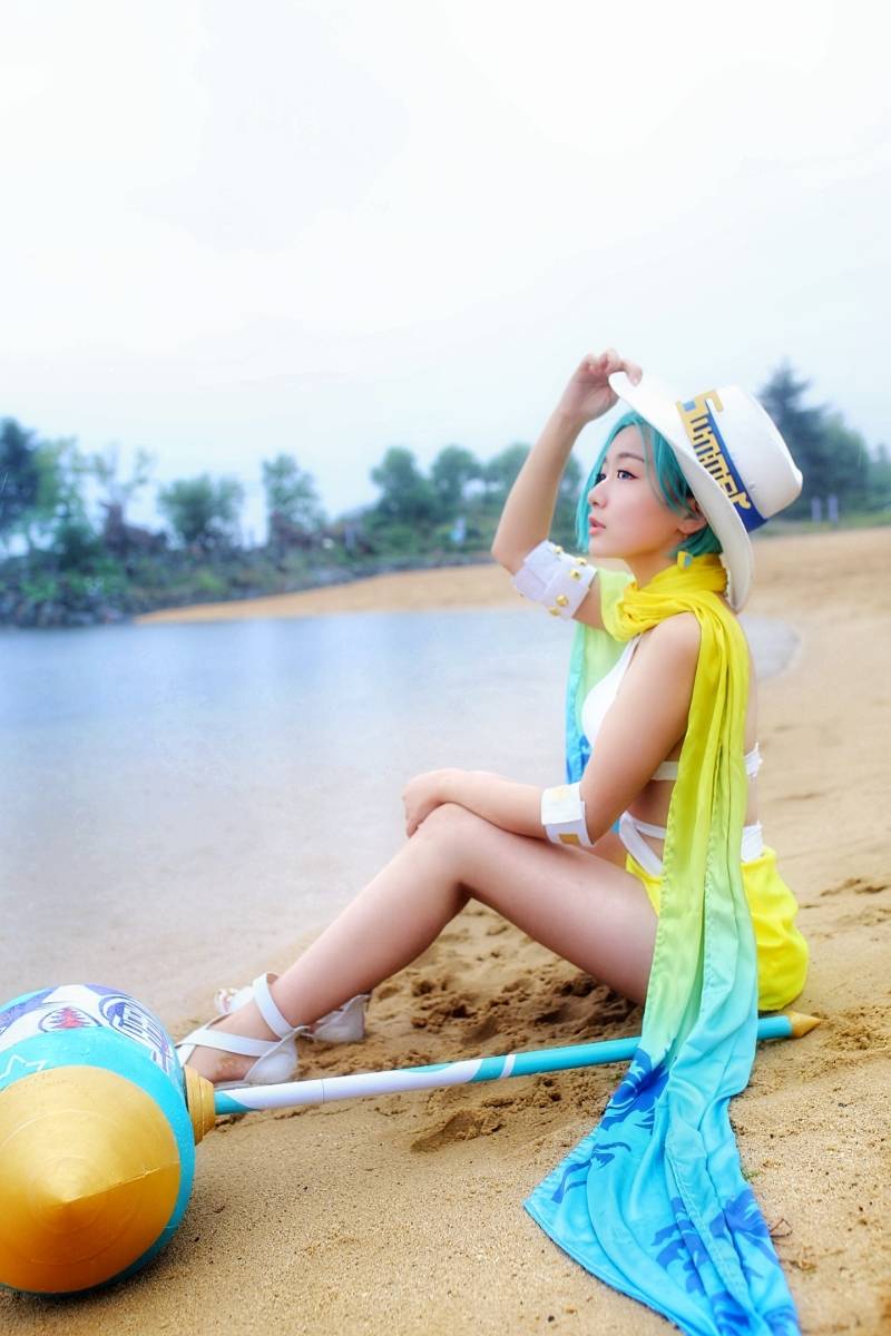 Cosplay福利/王者荣耀钟无艳海滩丽影比基尼美女Cosplay福利