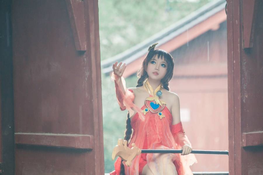 Cosplay福利/王者荣耀沧海之曜大乔萌妹子Cosplay足控福利