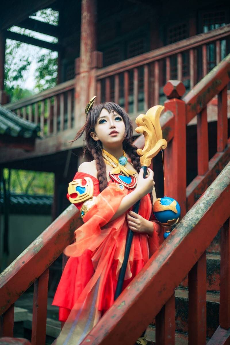 Cosplay福利/王者荣耀沧海之曜大乔萌妹子Cosplay足控福利
