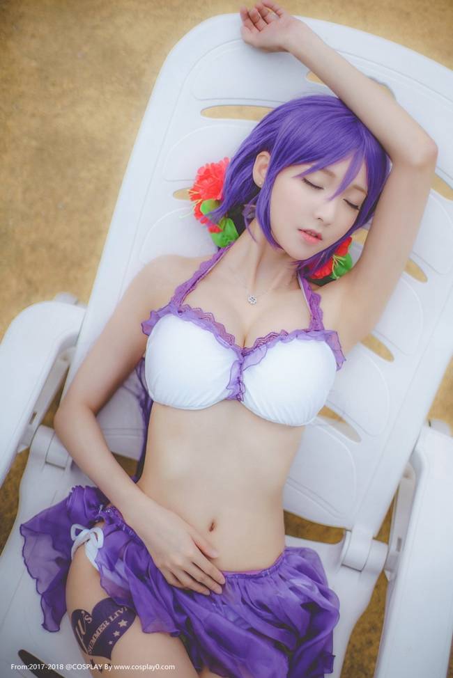 Cosplay福利/东条希Cosplay比基尼美女诱惑胖次无圣光福利