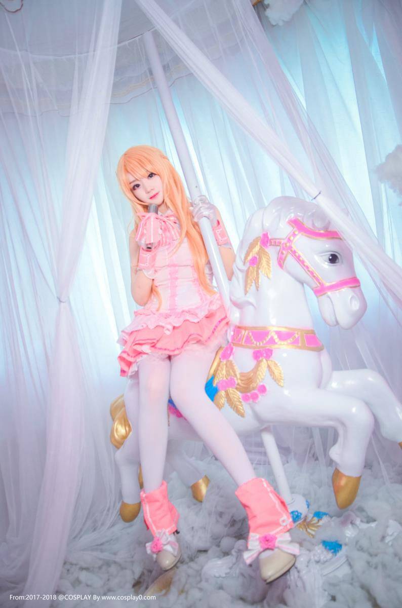 Cosplay福利/刀剑神域亚丝娜同人偶像歌姬Cos白丝萝莉福利图片