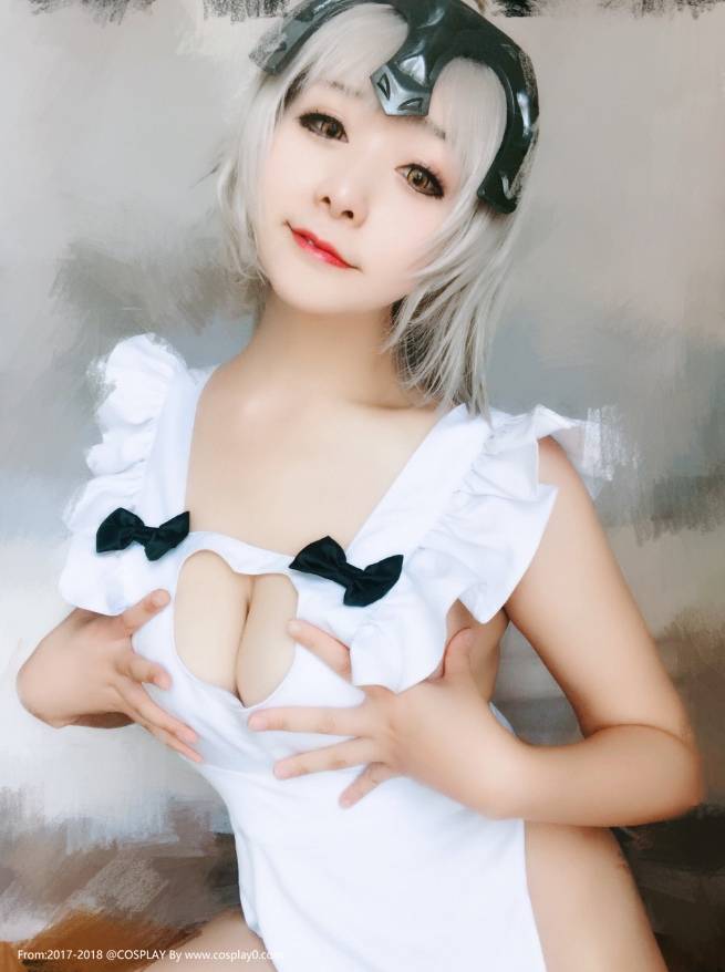 Cosplay福利/波霸巨乳美女贞德高清无圣光Cosplay福利写真图集