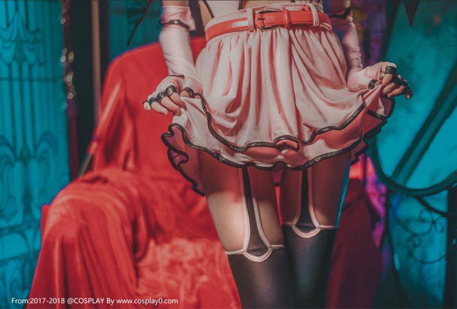 Cosplay福利/绝对领域萝莉黑丝诱惑初音未来小恶魔Cosplay福利