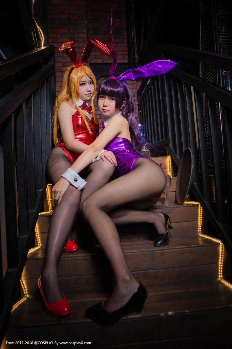 Cosplay福利/白金x五更琉璃高坂桐乃姐妹花兔女郎黑丝Cos福利