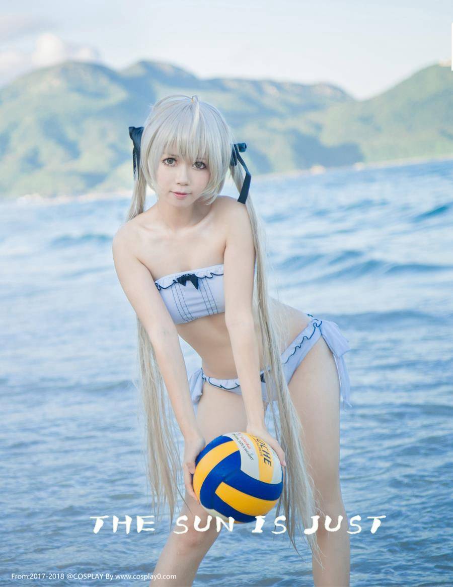 Cosplay福利/白金x半次元春日野穹胖次萝莉水着裸足Cospla福利