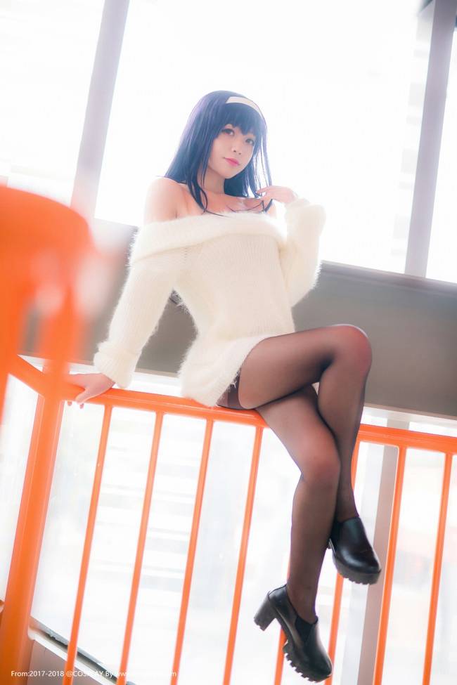 Cosplay福利/路人女主霞之丘诗羽黑丝诱惑无下限Cosplay福利图