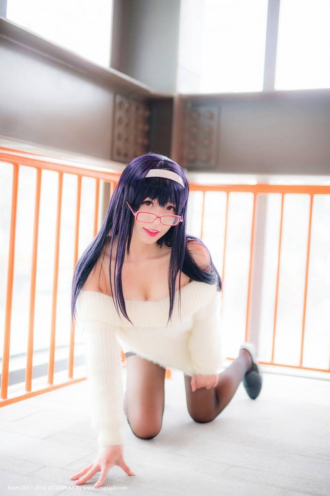 Cosplay福利/路人女主霞之丘诗羽黑丝诱惑无下限Cosplay福利图