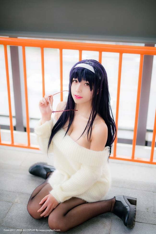 Cosplay福利/路人女主霞之丘诗羽黑丝诱惑无下限Cosplay福利图
