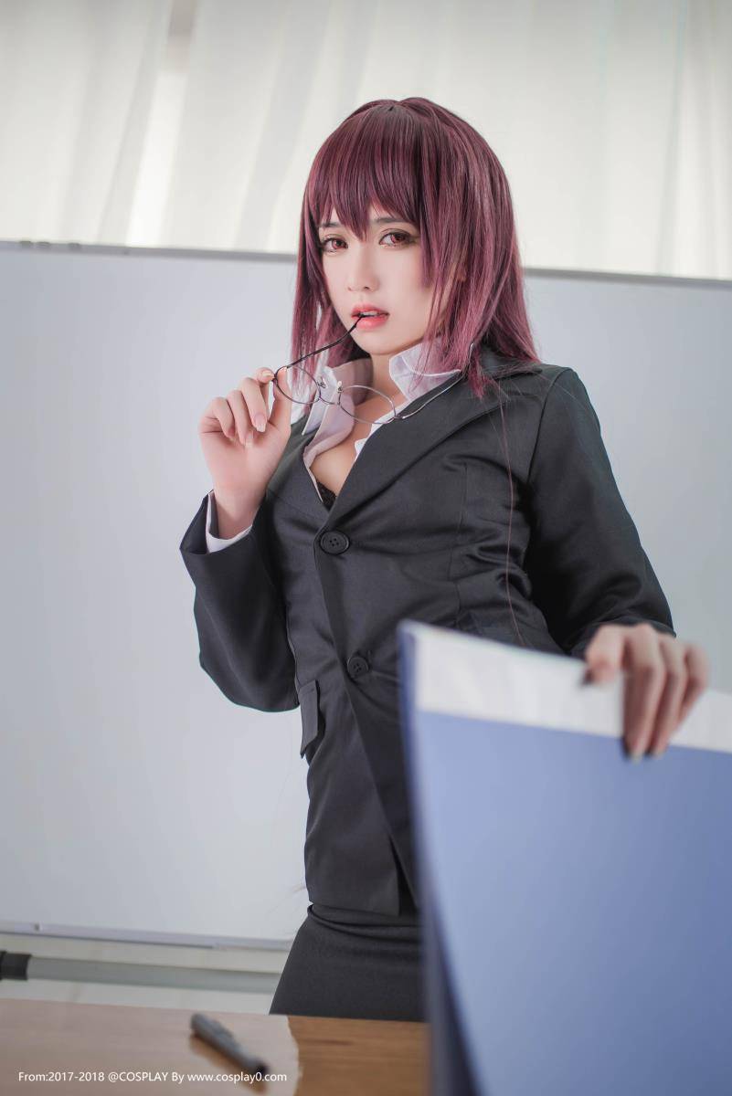 Cosplay福利/高颜值网红鳗鱼霏儿斯卡哈黑丝制服诱惑Cosplay福利